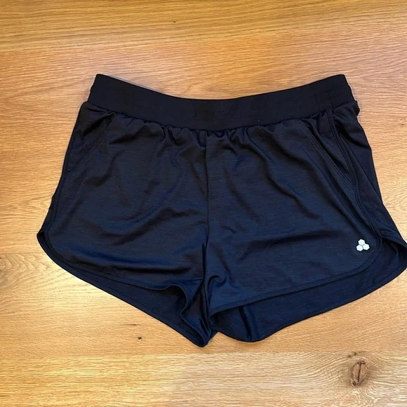 Set of 2 Workout Shorts - Picture 10 of 11